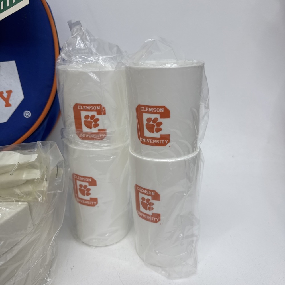 Clemson University E-Z Hold Portable Dinnerware Set - Picture 5 of 11